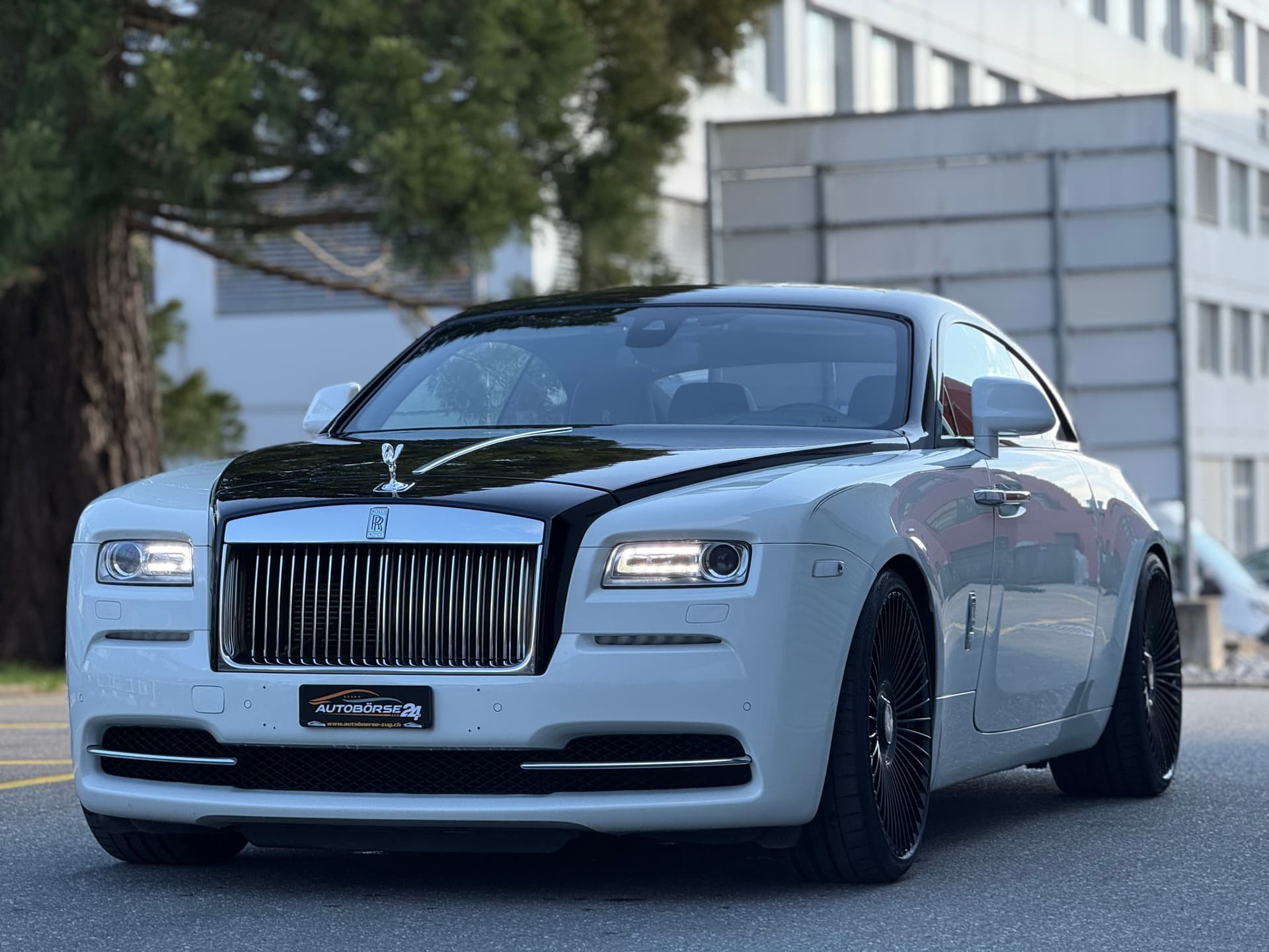 Rolls-Royce Wraith aus dem realen Autobörse 24 AG AutoScout-Bestand